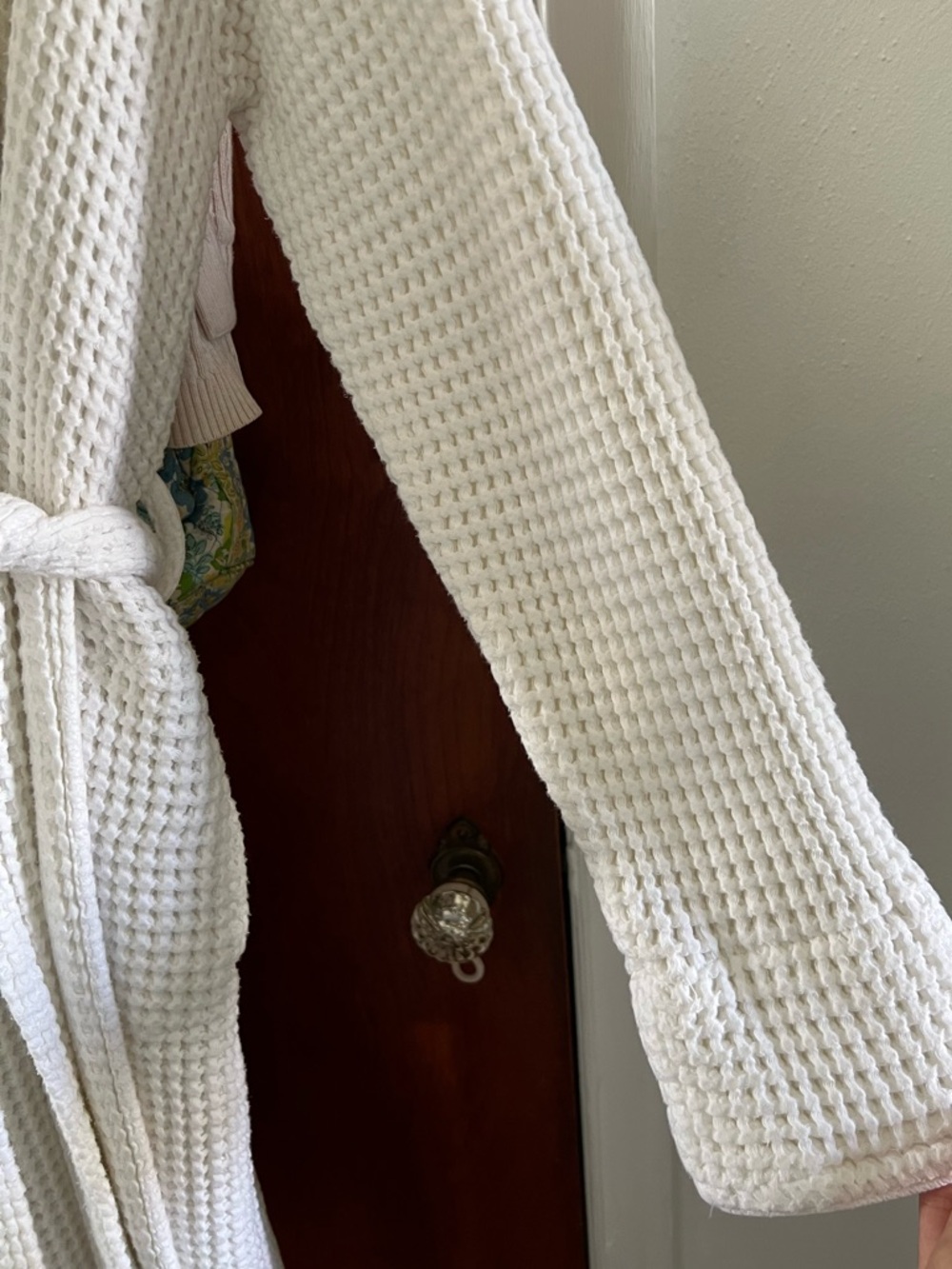Brooklinen Turkish 100% Cotton White Waffle Knit Long length Bath Robe - Picture 5 of 14